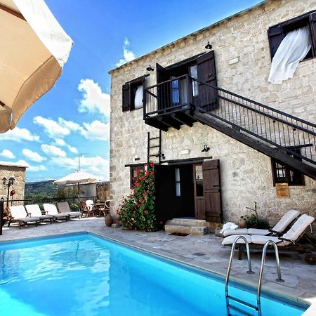 Leonidas Village Houses Goudhi Экстерьер фото