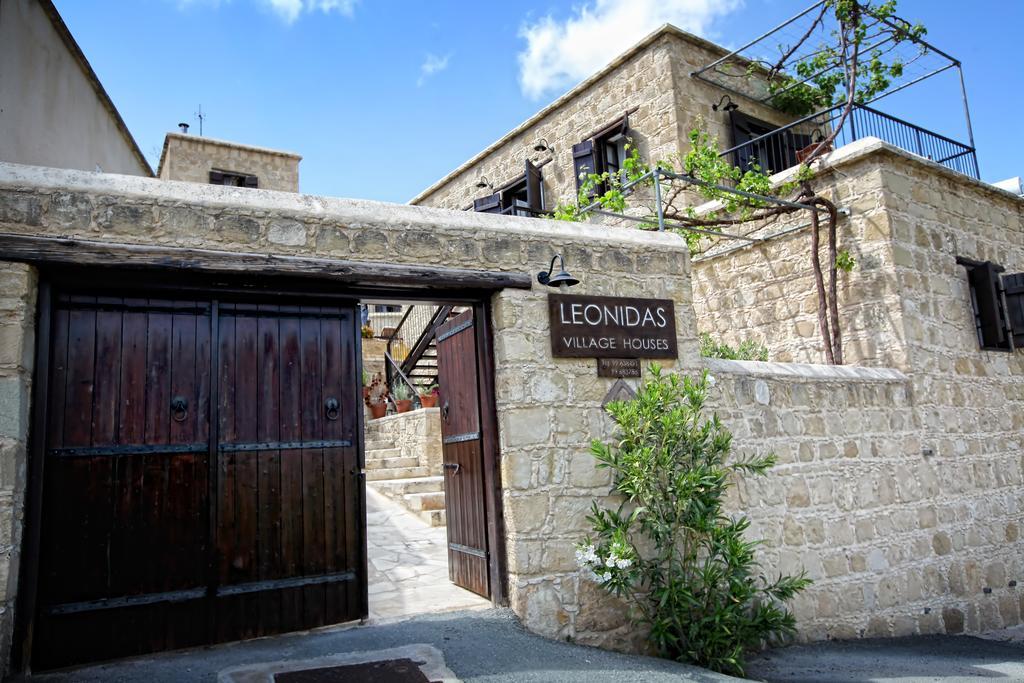 Leonidas Village Houses Goudhi Экстерьер фото